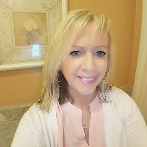 Meet your Posher, Theresa